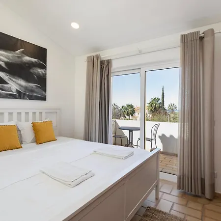 Villa The Albufeira Concierge - Pool & Tennis *