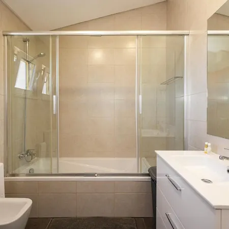 The Albufeira Concierge - Pool & Tennis Villa *