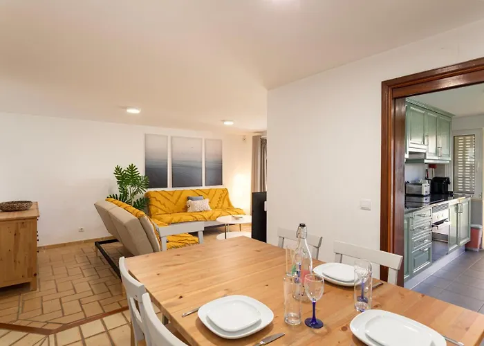 The Concierge - Pool & Tennis 빌라 알부페이라