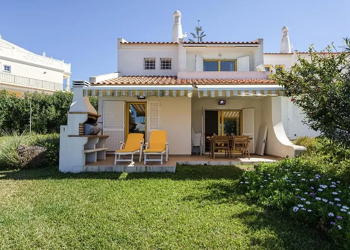 The Concierge - Pool & Tennis *