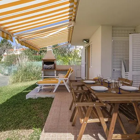 The Concierge - Pool & Tennis Villa *